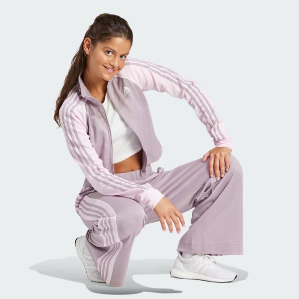 Stylish Sports Use Tracksuit Top & Pants Short Sleeve Outfit Set for Girls  Women's Yoga Track