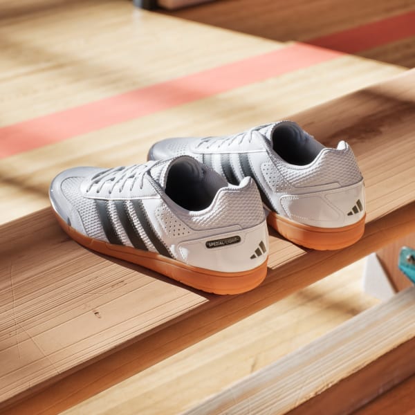 Adidas primeknit spezial cheap