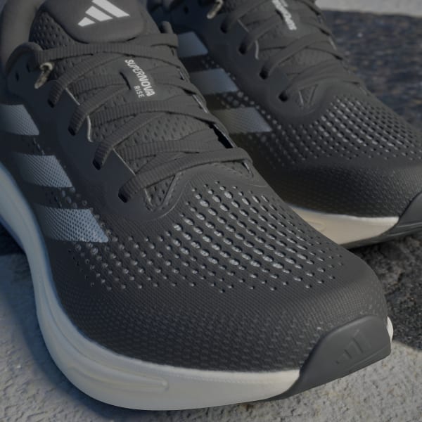 Supernova Rise Running Shoes