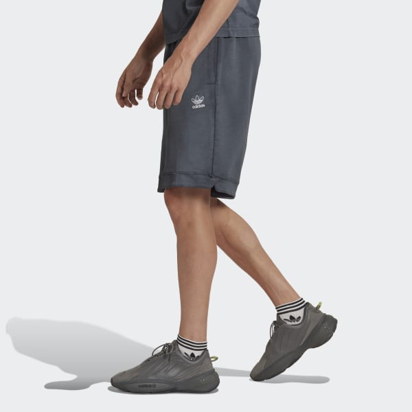 noir Short Essentials+ Made with Nature