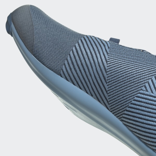 Woven upper