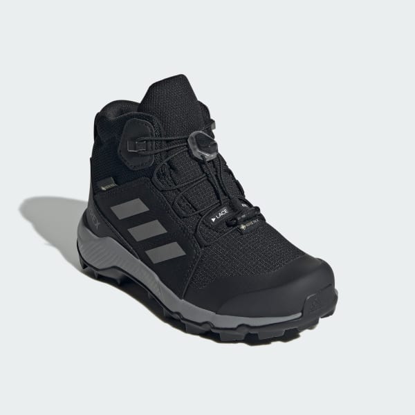 Schwarz Terrex Mid GORE-TEX Wanderschuh