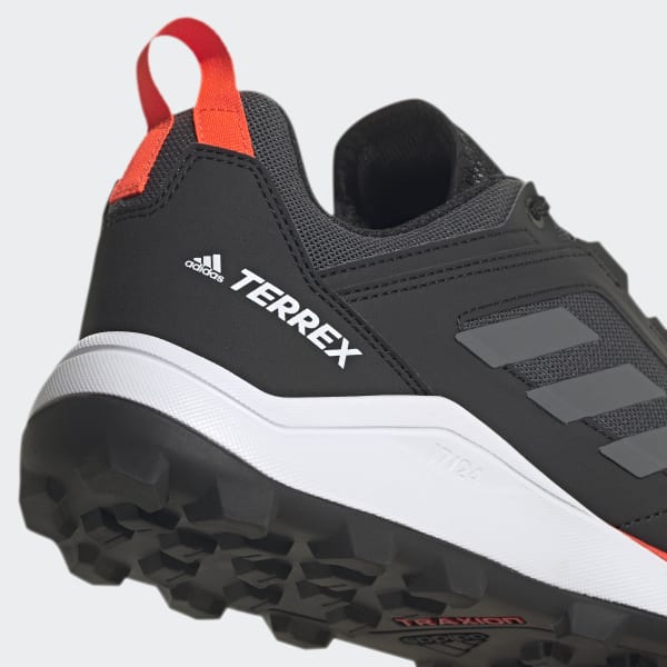 adidas terrex agravic