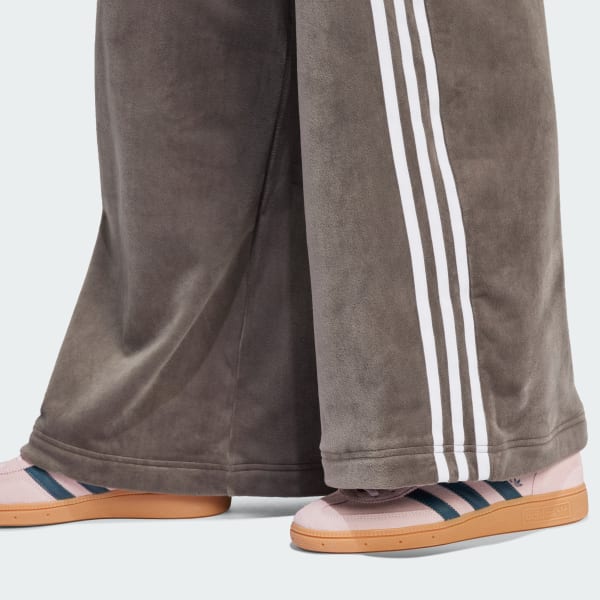 adidas ベルベット トラックパンツ フレア トレフォイル スリット 楽天市場】アディダス オリジナルス アディカラー サテン ワイド
