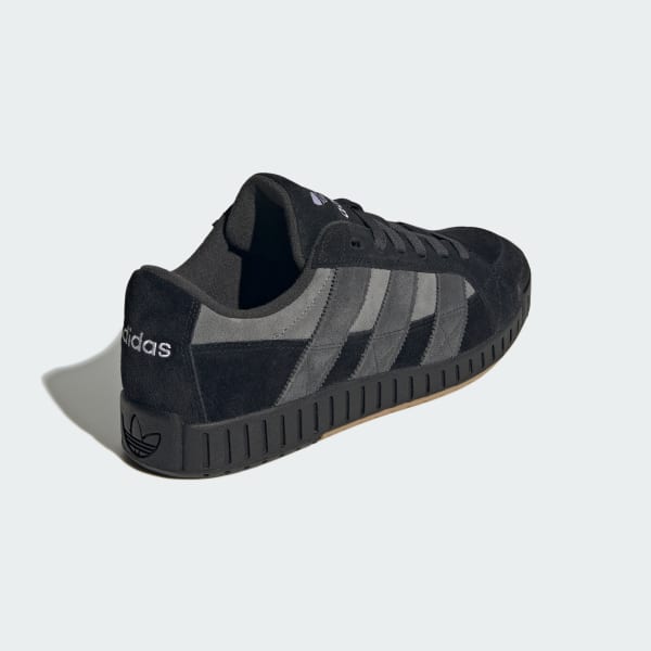 【極美品】adidas アディダス LWST ロースーツ 黒 ブラック スエード アディダス LWST - ブラック | アディダス ジャパン