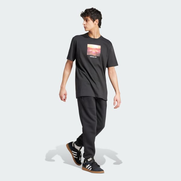 アディダス サンセット グラフィックTシャツ - ブラック