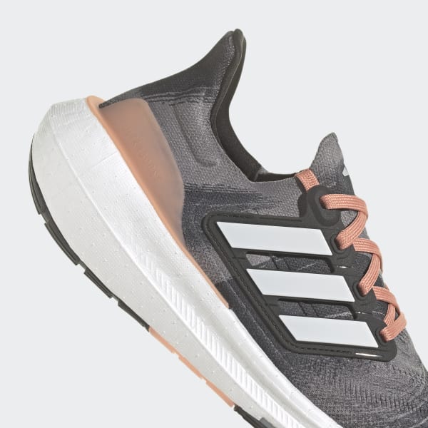 Grey womens hotsell adidas ultra boost