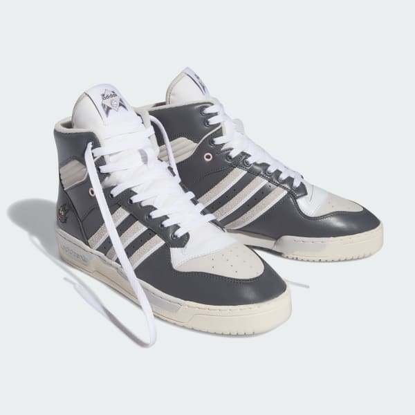 สีเทา รองเท้า adidas Rivalry High Scratchy