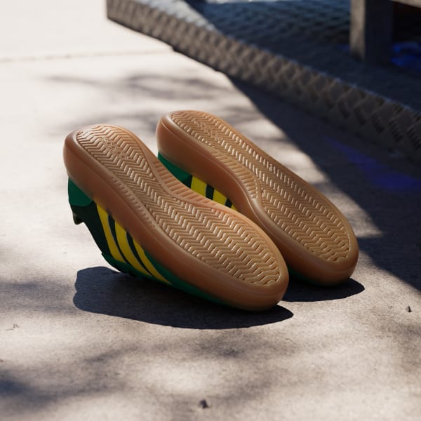 สีเขียว รองเท้า Barreda Decode