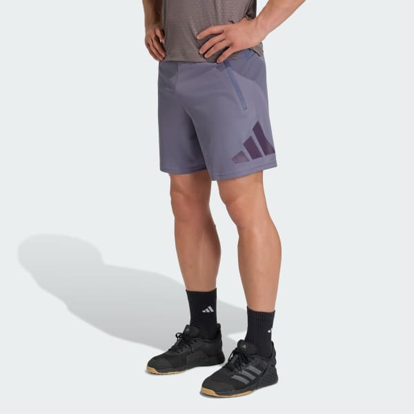 Violeta Shorts Train Essentials Logo