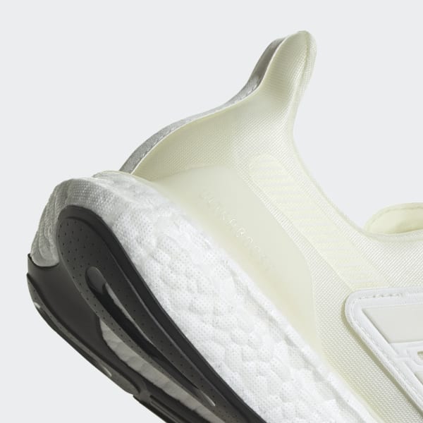 Adidas all white ultra boost 2.0 store