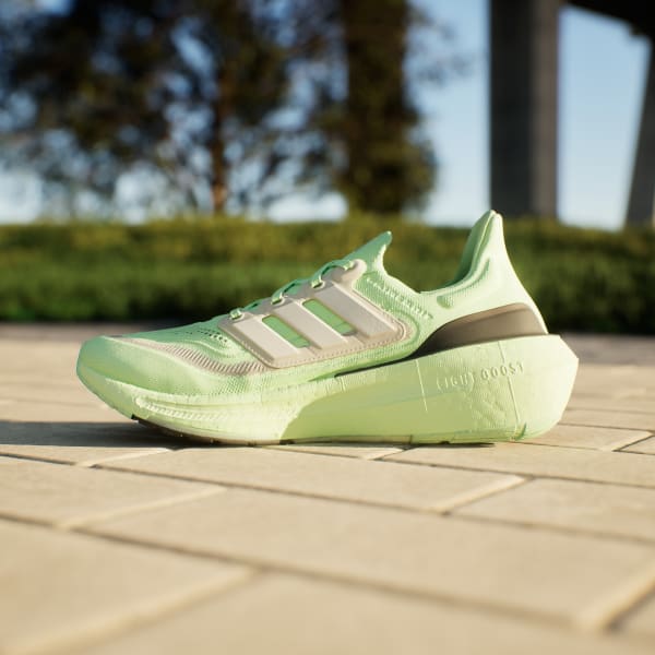 Zapatilla Ultraboost Light Verde adidas adidas Espa a