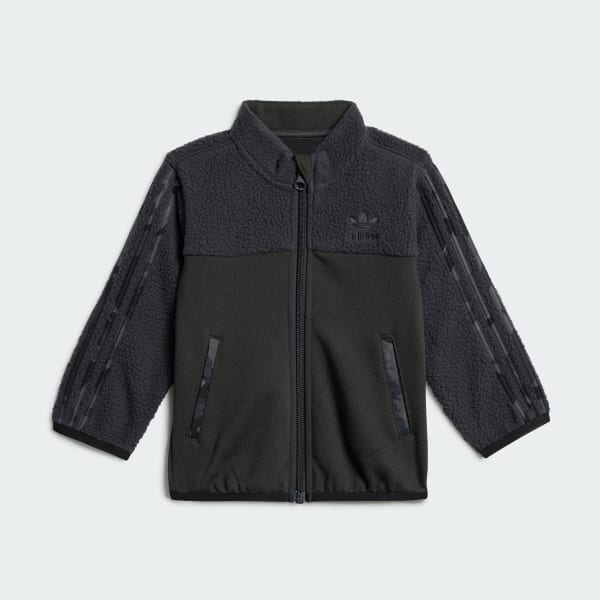 Un ensemble adidas cheap