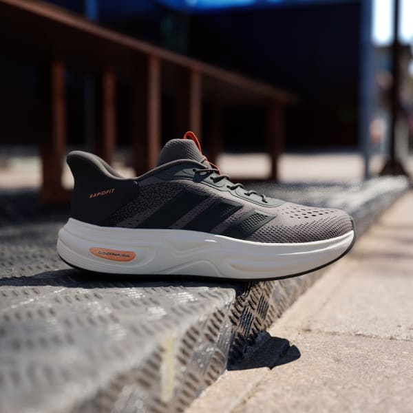 Marrone SCARPE CLOUDFOAM CUXXION RAPIDFIT