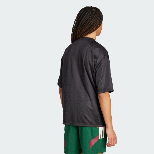 Black Common Goal Tee