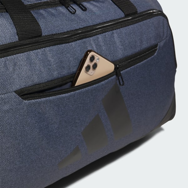 Defender 5 Medium Duffel Bag
