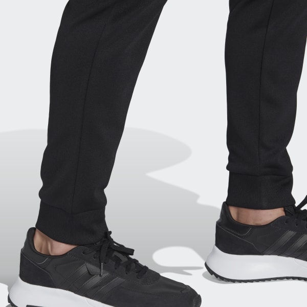 Sort FC Bayern Essentials Trefoil Joggers BUU00