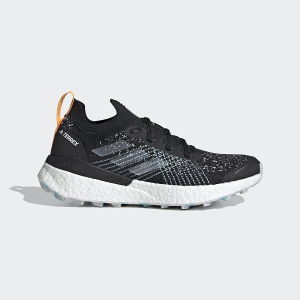 adidas trail 8