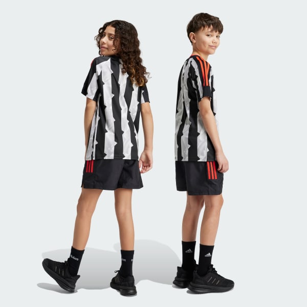 Black Tiro Woven Shorts Kids