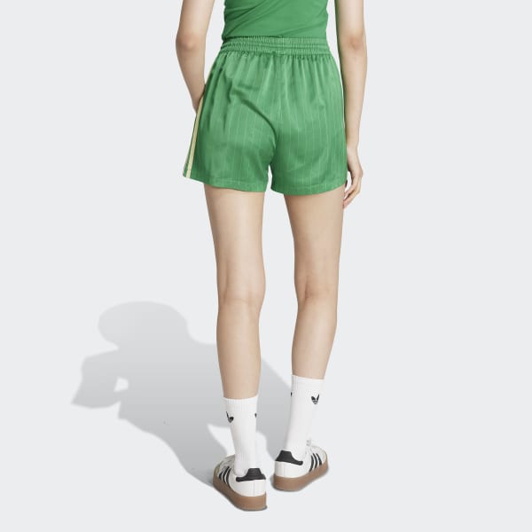 【ADIDAS】Pinstripe Satin Short Pants - Green / KD2284 adidas Originals Pinstripe Satin Shorts - Green | Free