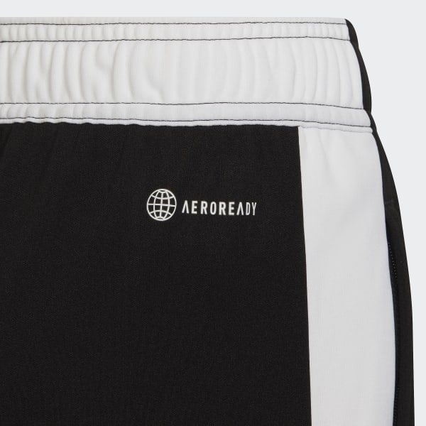 Sort Tiro Essentials shorts