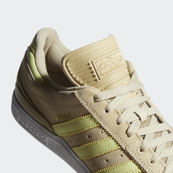 Adidas busenitz shop bege