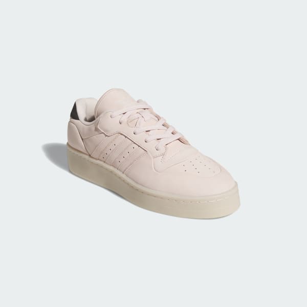 Beige Rivalry Lux Low Shoes