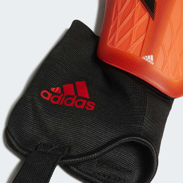 black and pink mercurial