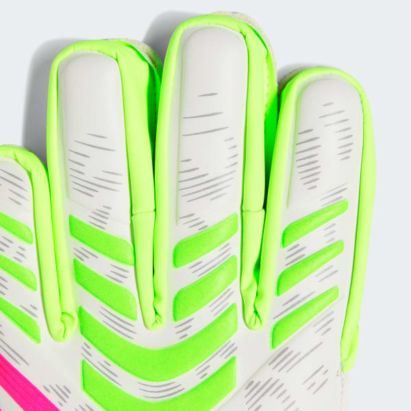 Green Predator Match Fingersave Goalkeeper Gloves Kids