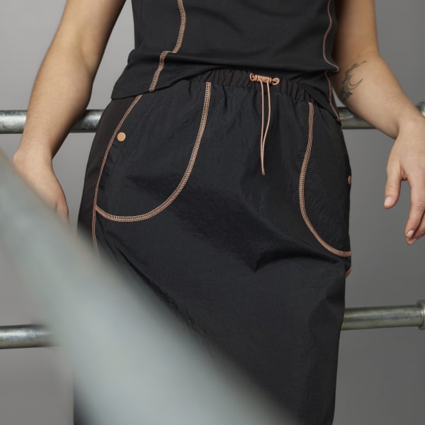 Svart Lift Your Mind Cargo Skirt
