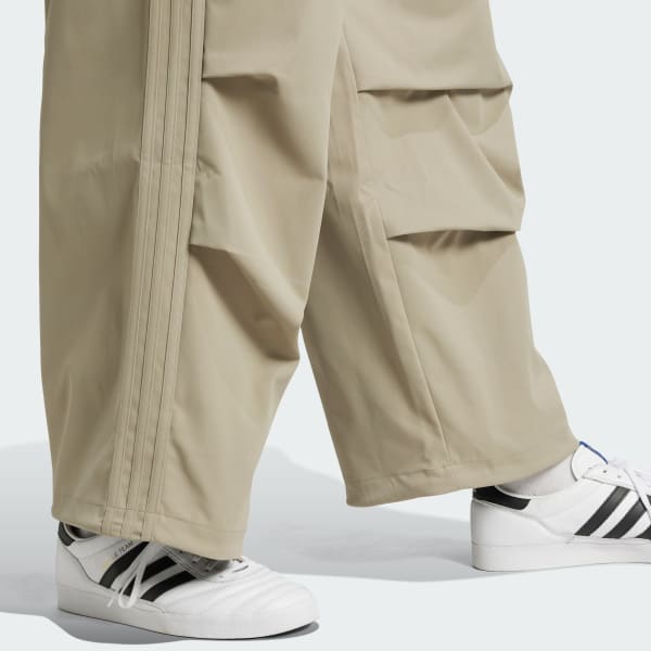 ★adidas★W PARACHUTE WOVEN PANTS★送料・関税込み★追跡可 adidas Essentials 3-Stripes Lifestyle Woven Parachute Pants
