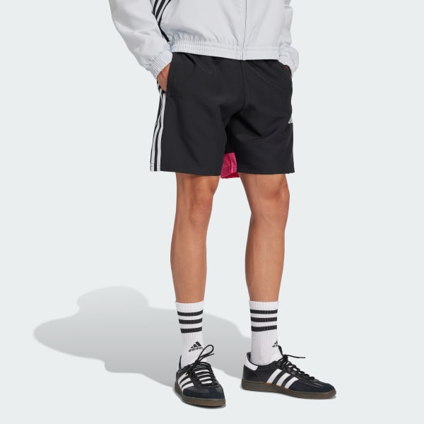 Nero Short Tiro 25 Essentials Woven