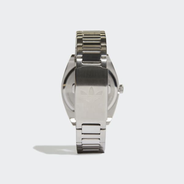 Adidas 5 atm hotsell watch