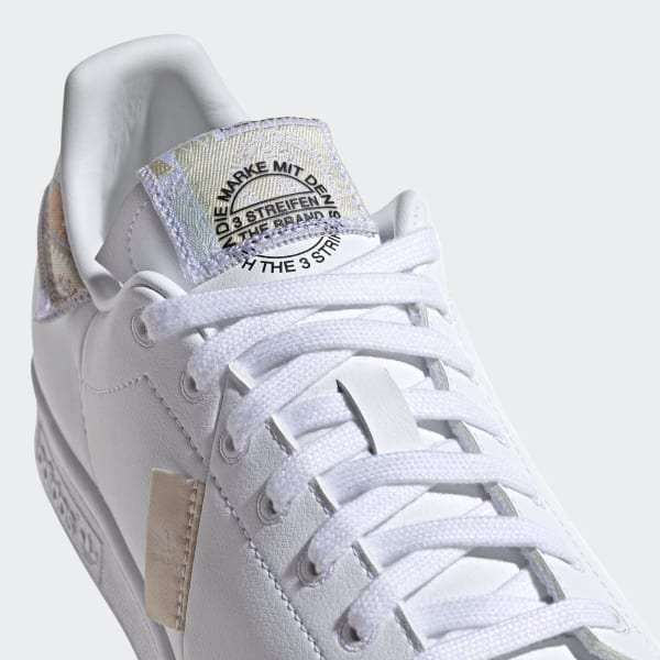 White Stan Smith Shoes GJW56