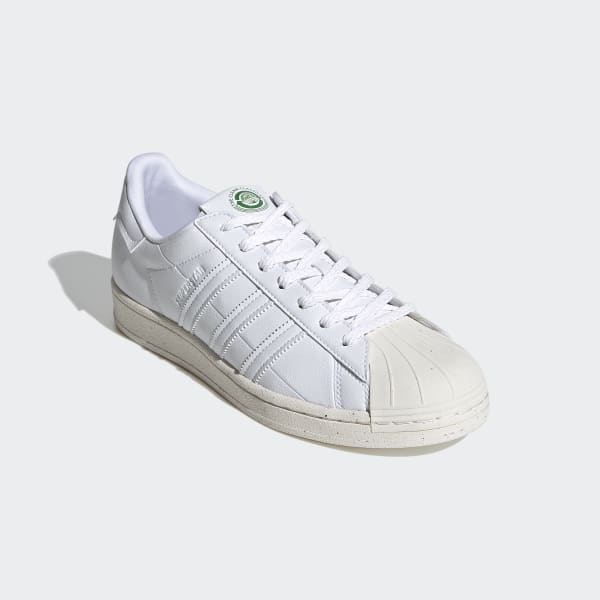 white adidas all star shoes