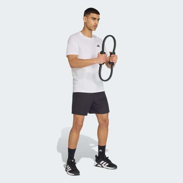 Czerń Train Essentials Woven Training Shorts