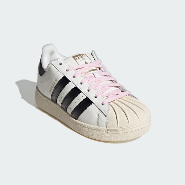 White adidas x Pharrell VIRGINA SUPERSTAR 92