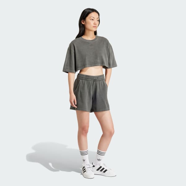 ブラック エッセンシャルズ プラス ショーツ