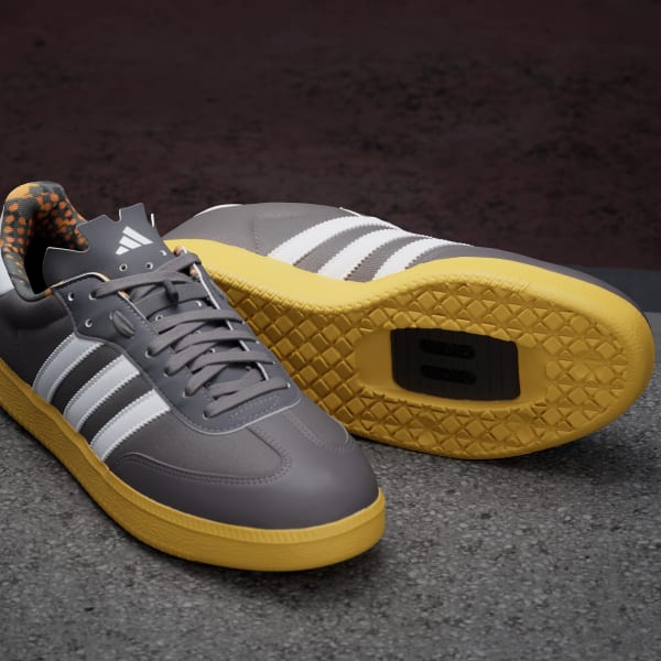 Adidas samba cycling top