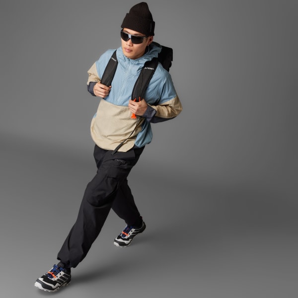 Grigio Anorak Terrex Xploric Wind