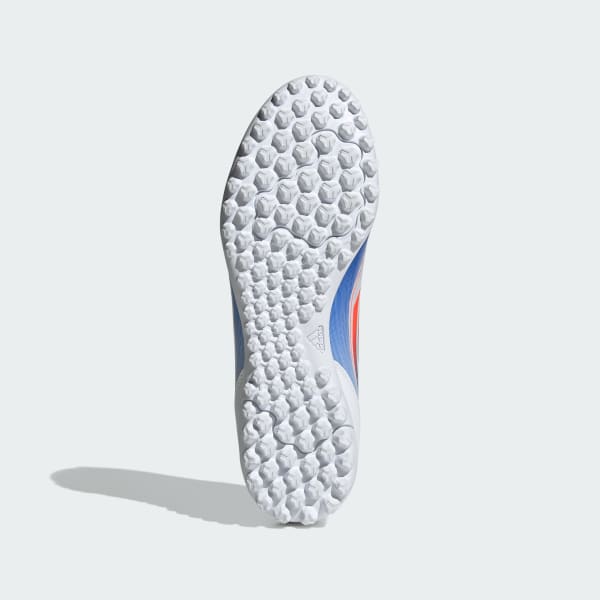 Blanco Zapatos de Fútbol F50 Club Pasto Sintético