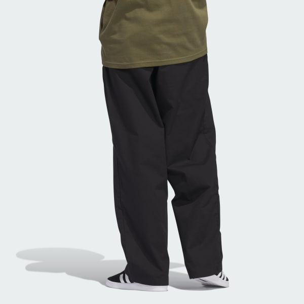 Calça Pintuck Skateboarding (Gênero Neutro) - Preto adidas