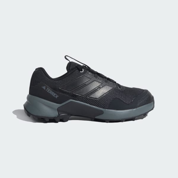 Black Stridzo 2.0 Shoes