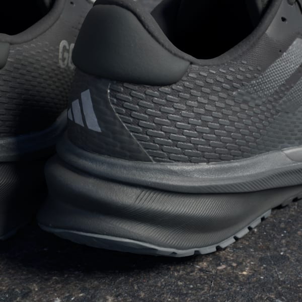 アディダス スーパーノヴァ GORE-TEX / Supernova GORE-TEX