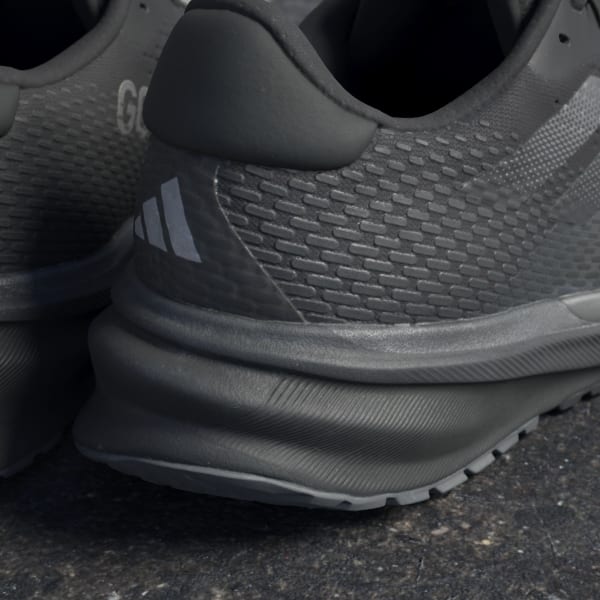 アディダス スーパーノヴァ GORE-TEX / Supernova GORE-TEX