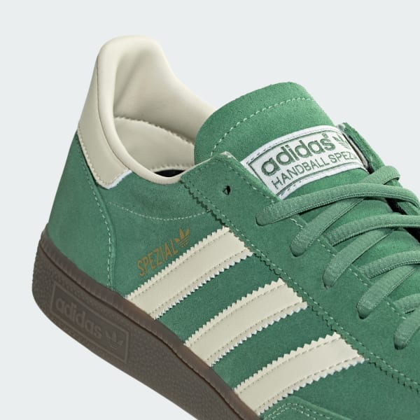 Basket adidas blanche et verte hotsell