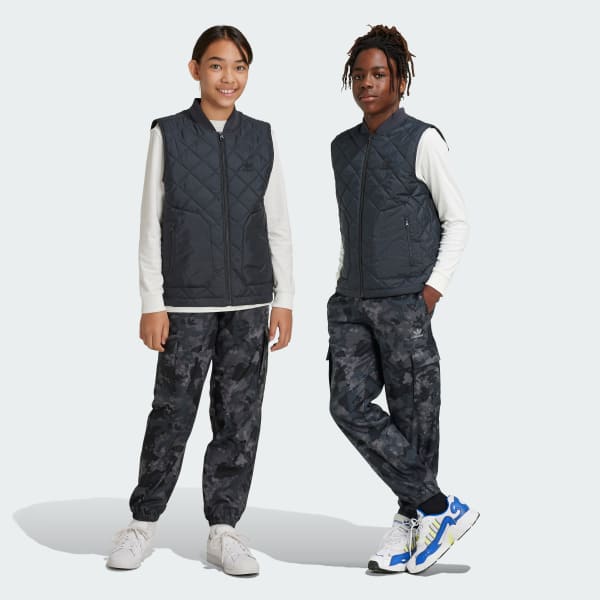 Kids camo cargo pants hotsell