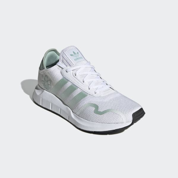 swift run adidas verde