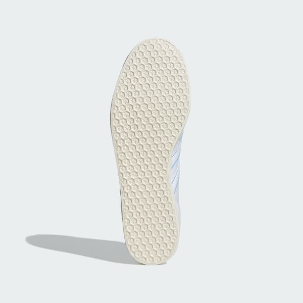 White sales bottom shoes