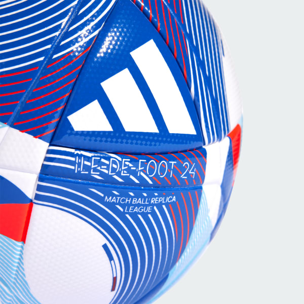 White Île-De-Foot 24 League Ball